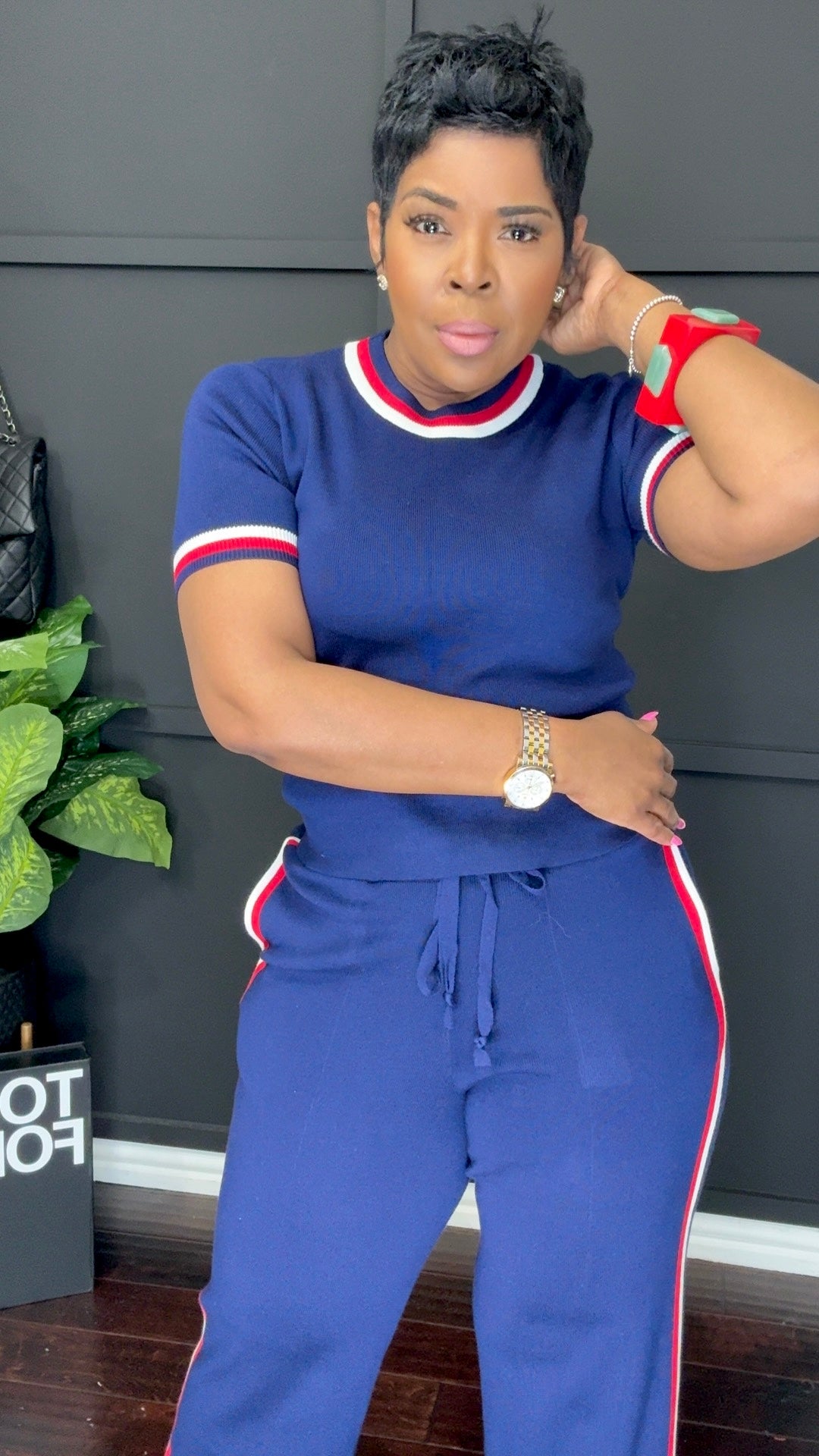 She’s A Classic Girl Set