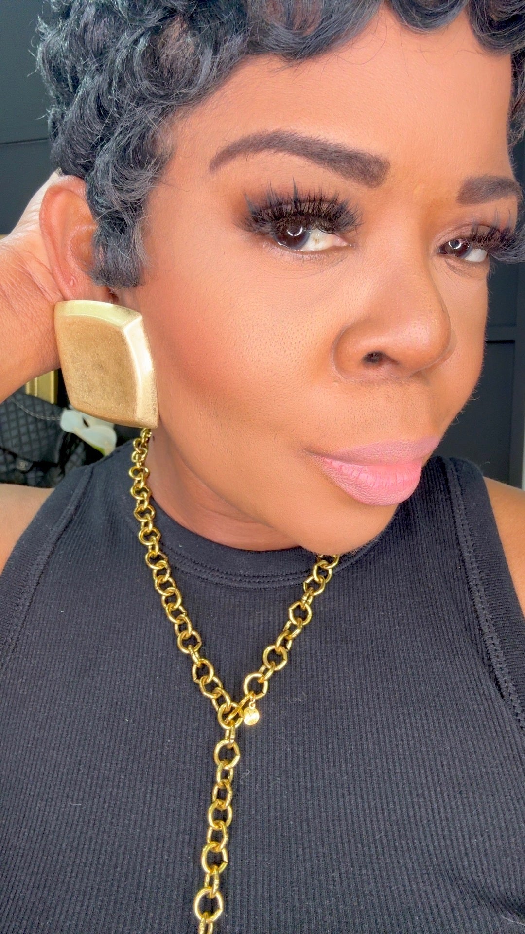 Bold Edges Earrings